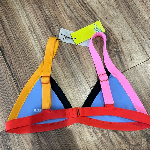 NWT One One Maldivas Kameron Jesse Bathing Suit Top - Picture 7 of 7